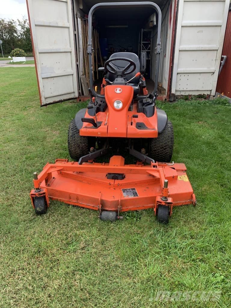 Kubota F2880 Päältäajettavat ruohonleikkurit
