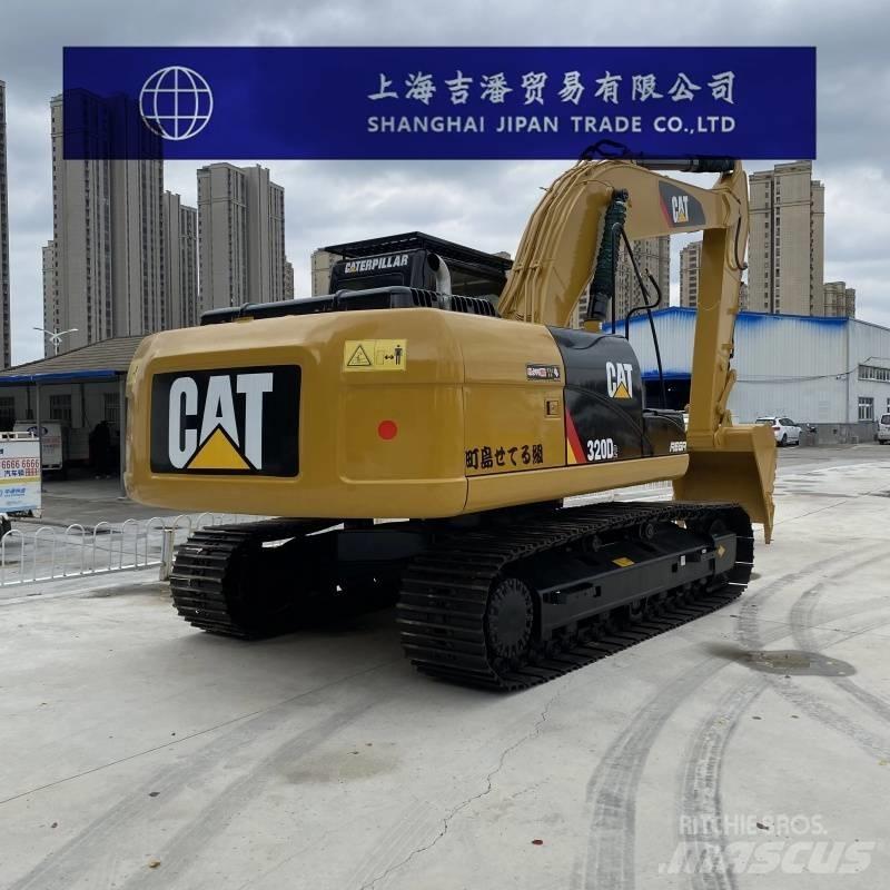 CAT 320 D Telakaivukoneet