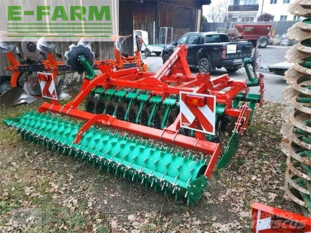 Agro-Masz bt 30 Kiekkomultaimet ja lautasäkeet