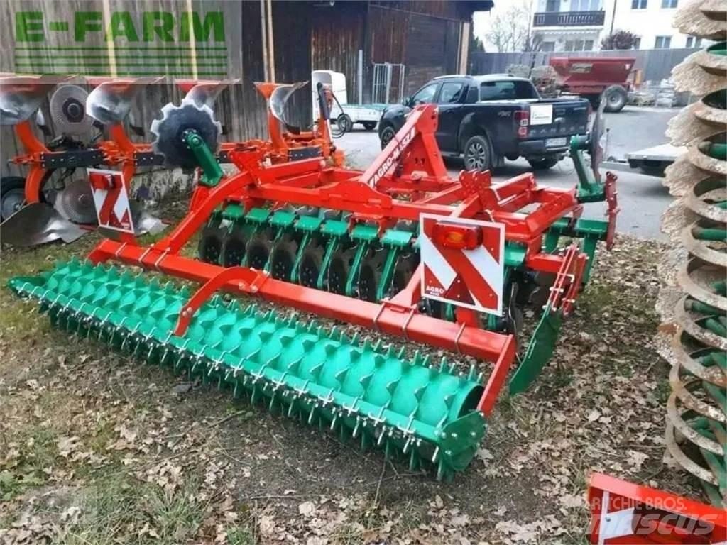 Agro-Masz bt 30 Kiekkomultaimet ja lautasäkeet