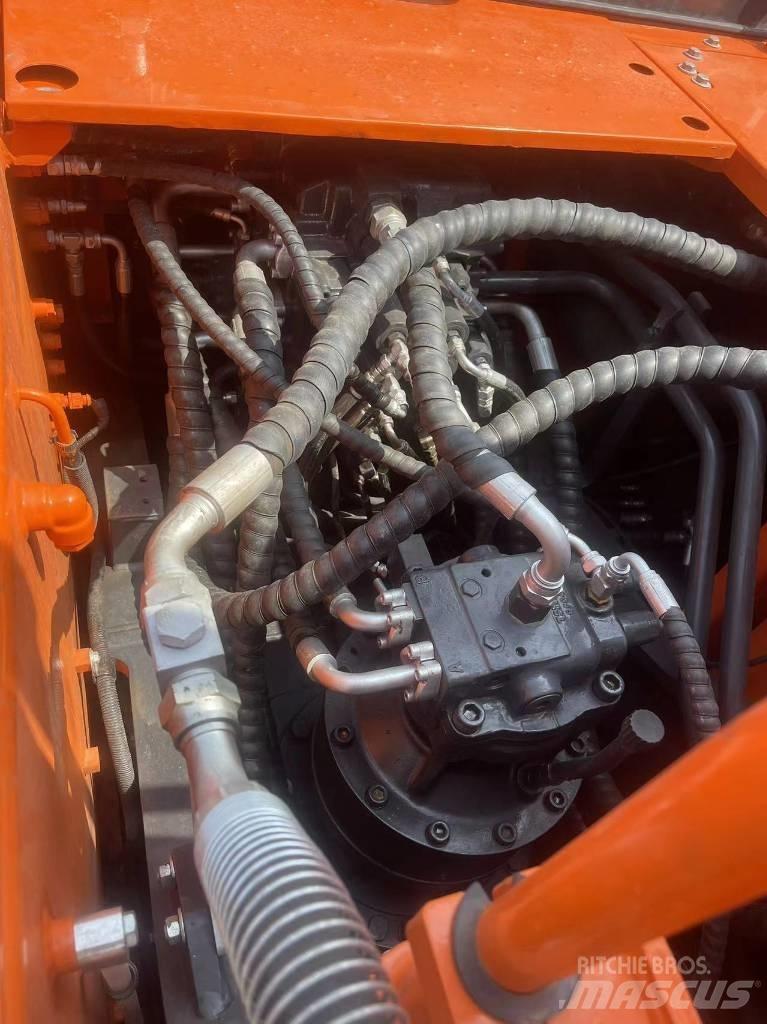Doosan DX 225LC-9C Telakaivukoneet