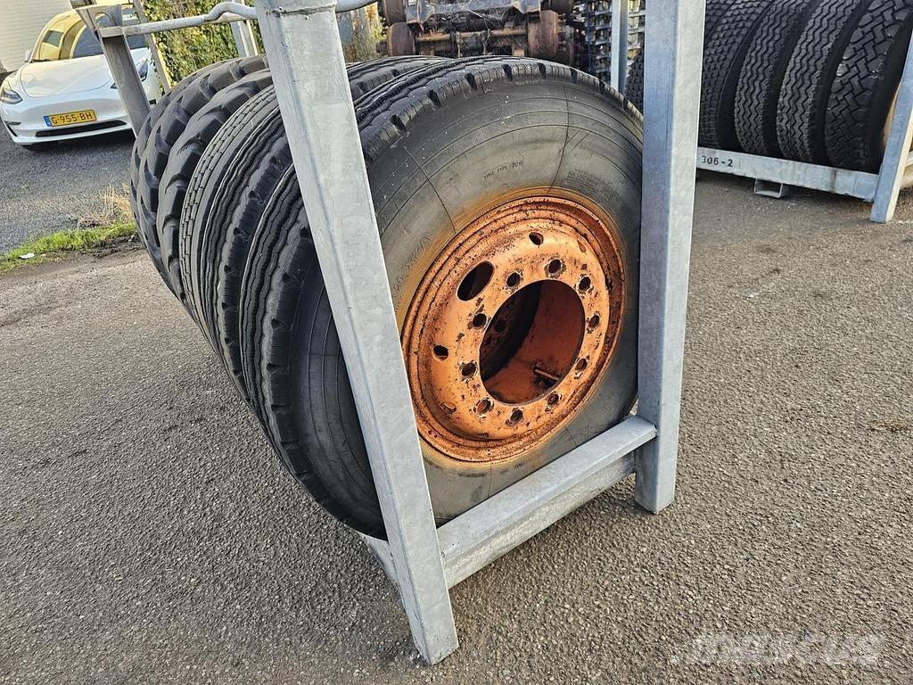  Several 1100 X 20 Perävaunualustat