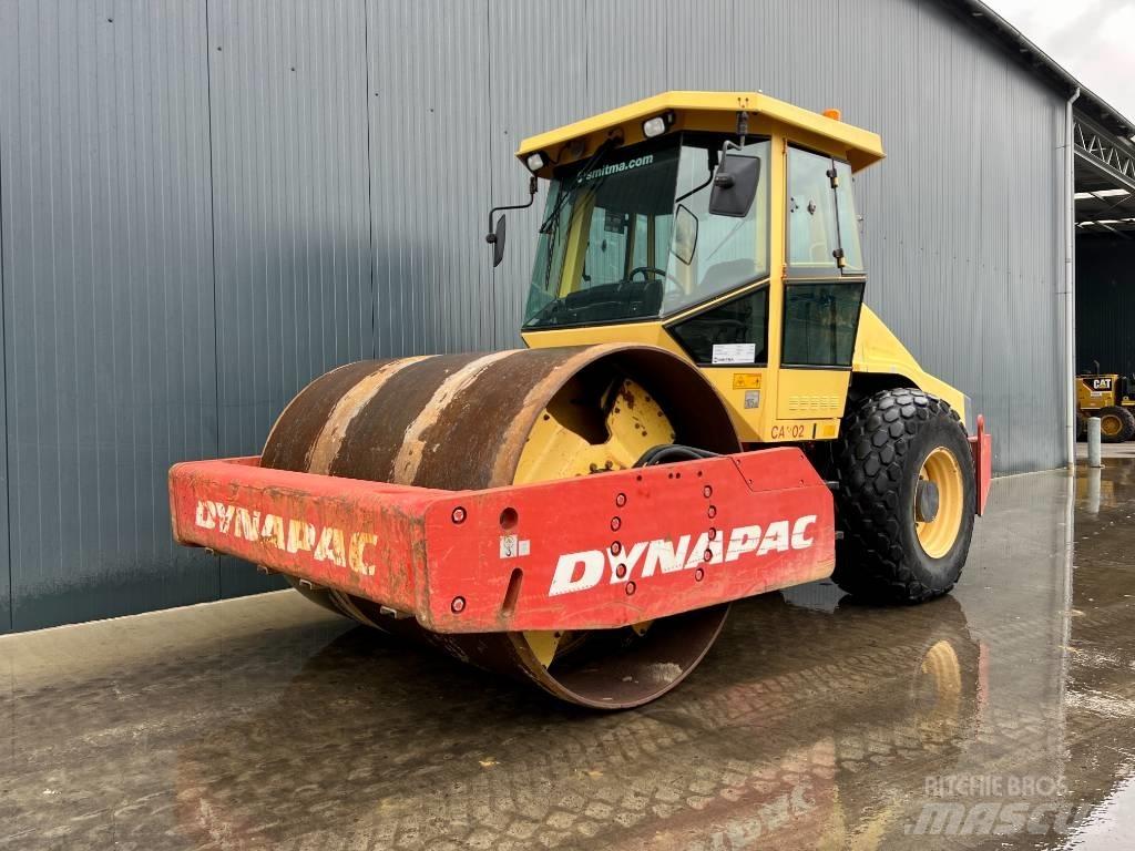 Dynapac CA302D Yksivalssijyrät