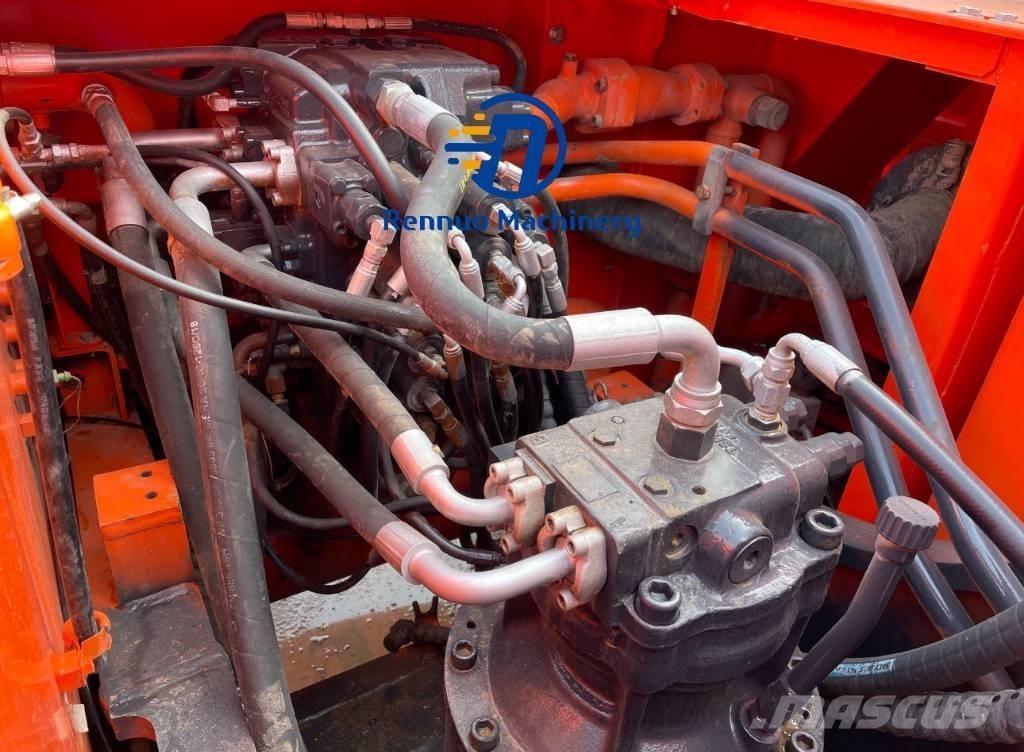 Doosan DX 300 Telakaivukoneet