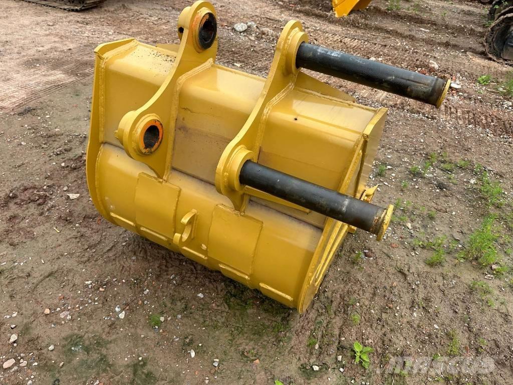 CAT 320 D L Telakaivukoneet