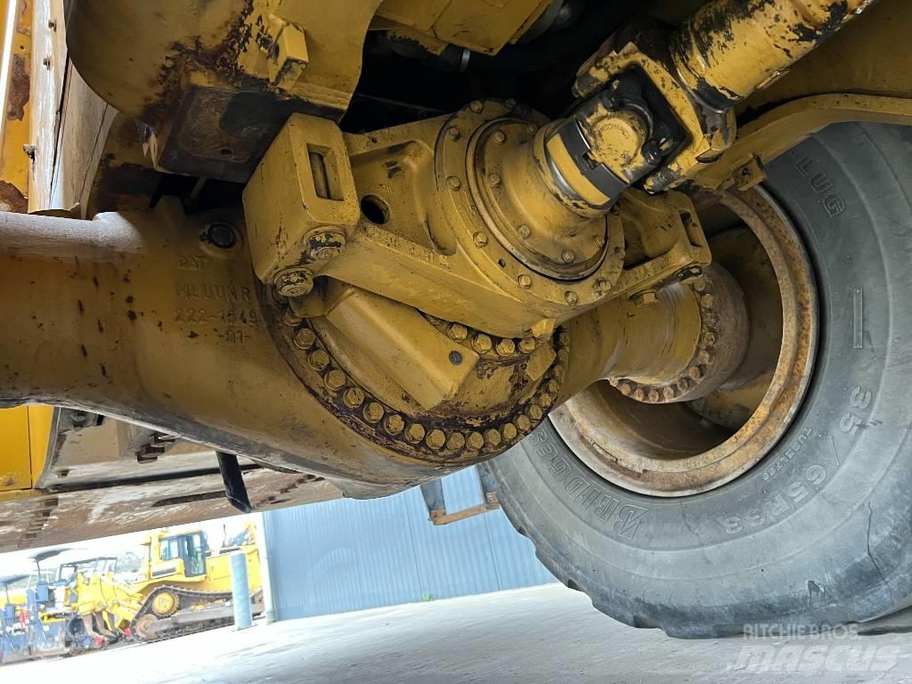 CAT 988H Pyöräkuormaajat