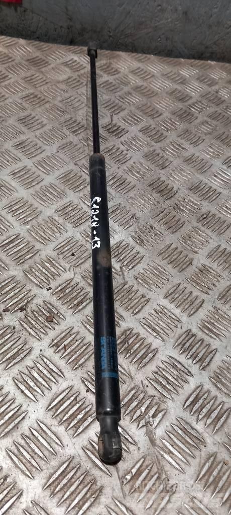 Scania R 440    2031872 Ohjaamot ja sisustat