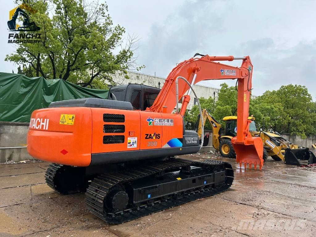 Hitachi ZX200 Midikaivukoneet 7t - 12t