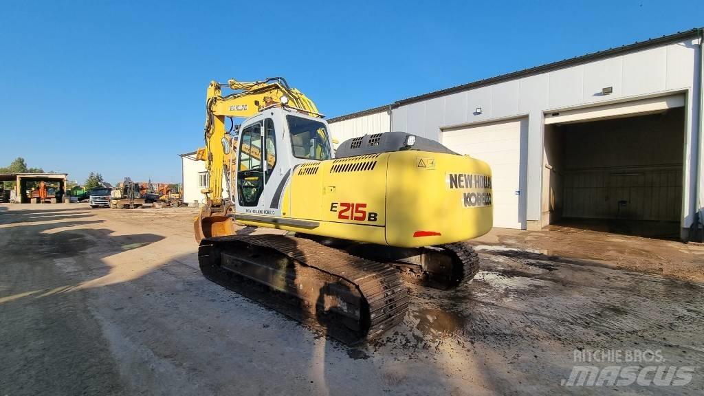 New Holland E 215 B Telakaivukoneet