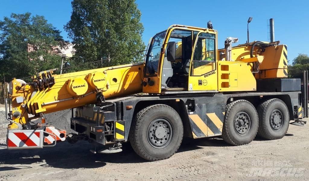 Demag AC 40-1 City Mobiilinosturit