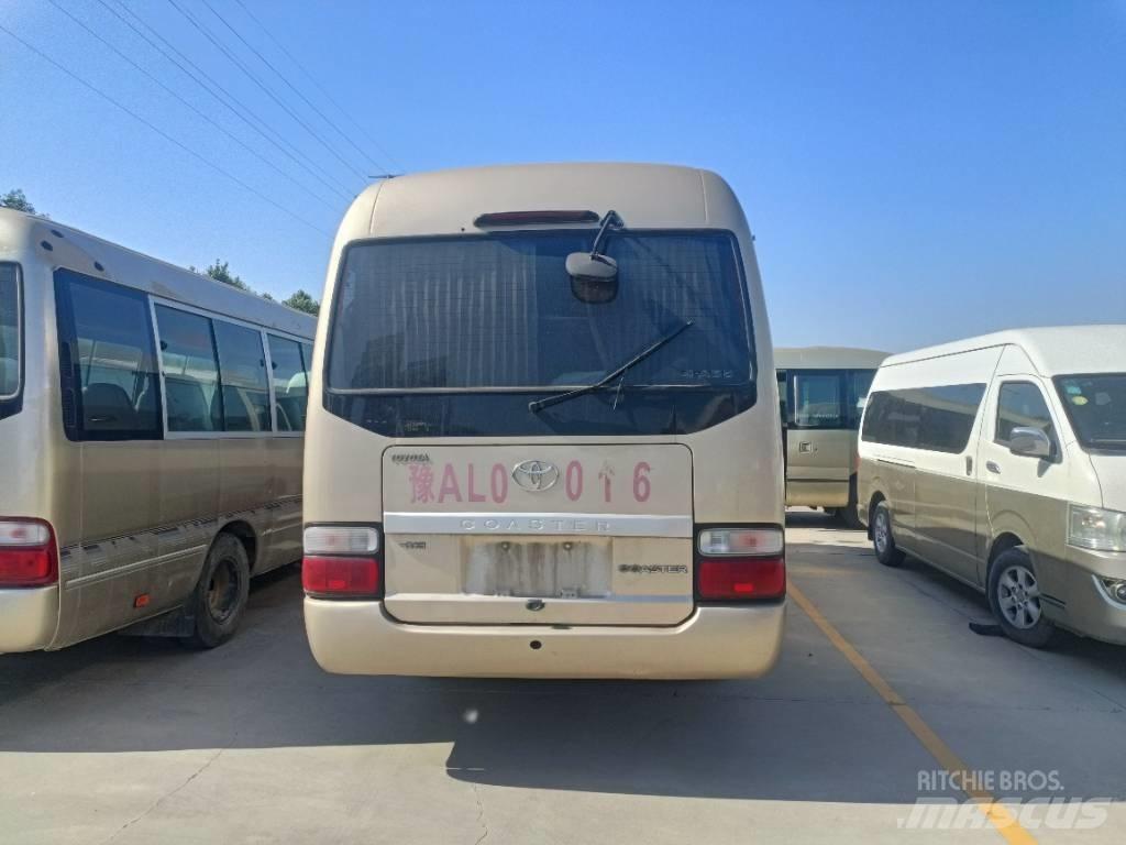 Toyota Coaster Bus Minibussit