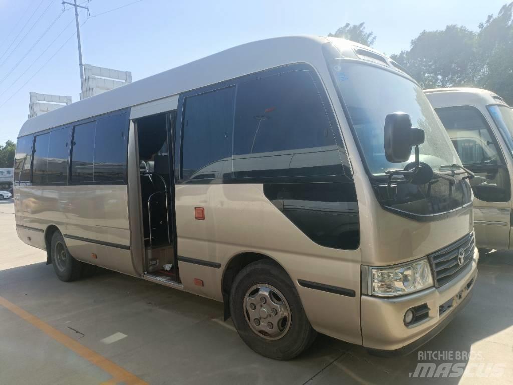 Toyota Coaster Bus Minibussit