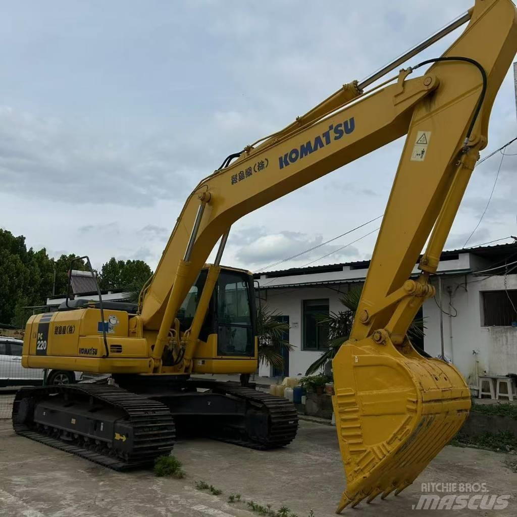 Komatsu 220-7 Telakaivukoneet