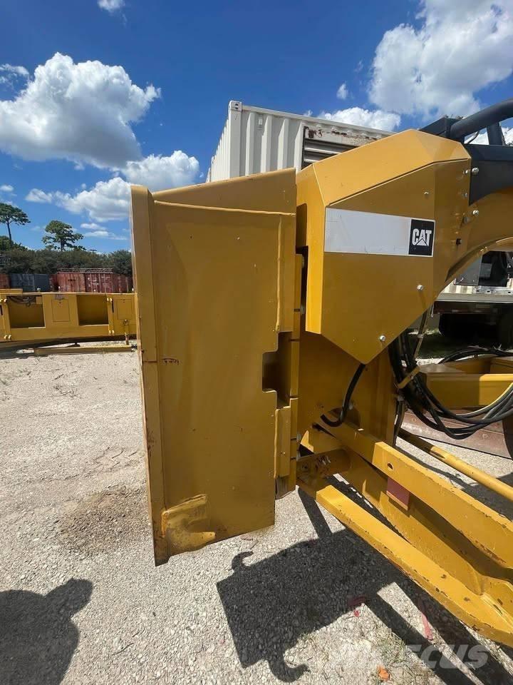 CAT 140 M 2 Tiehöylät