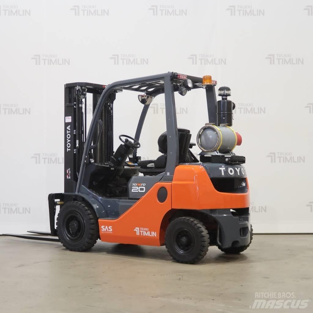 Toyota 02-8FGF20 Nestekaasutrukit