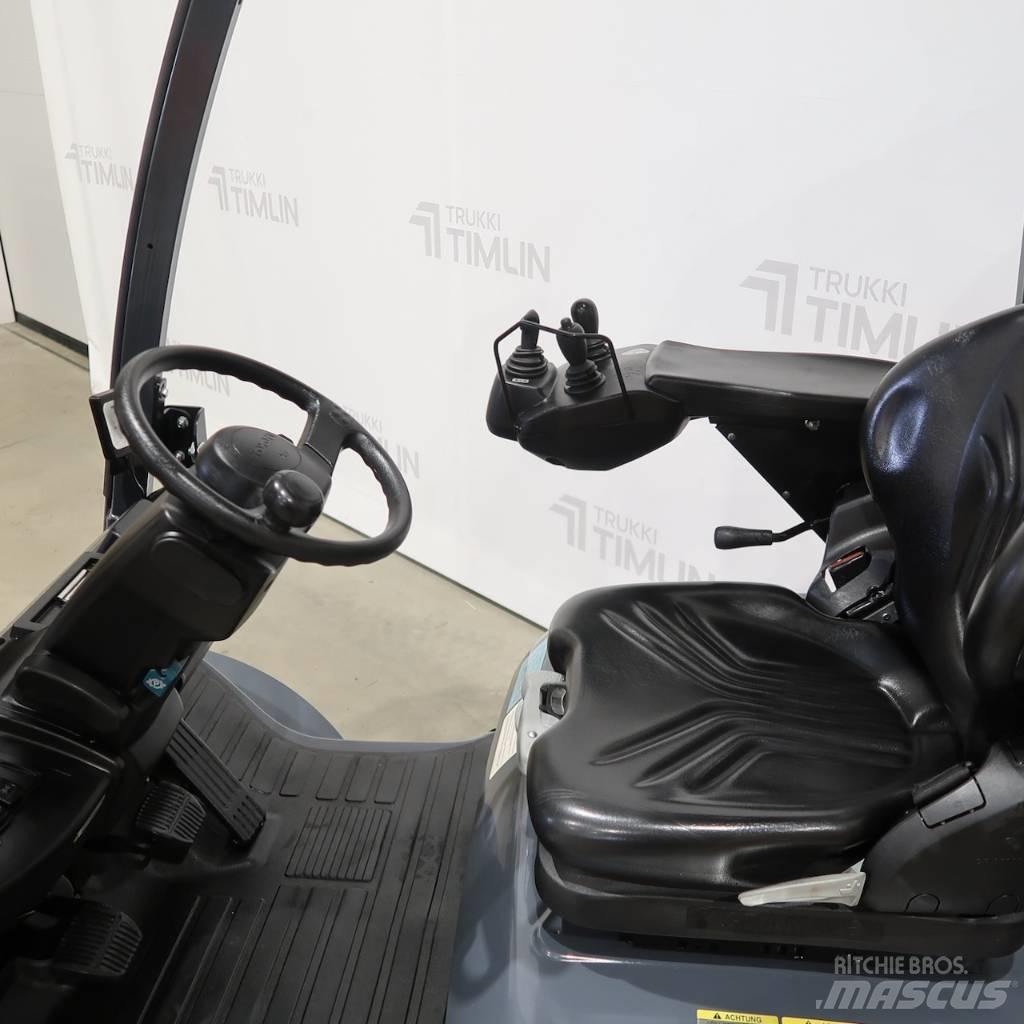 Toyota 02-8FGF20 Nestekaasutrukit