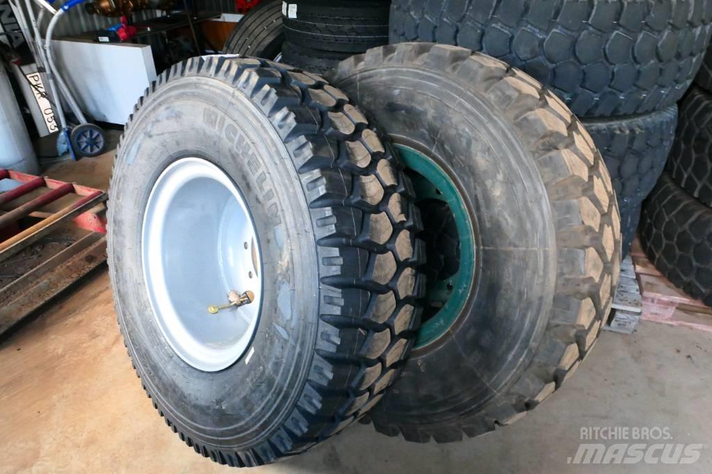 Michelin 395/85R20 Renkaat ja vanteet