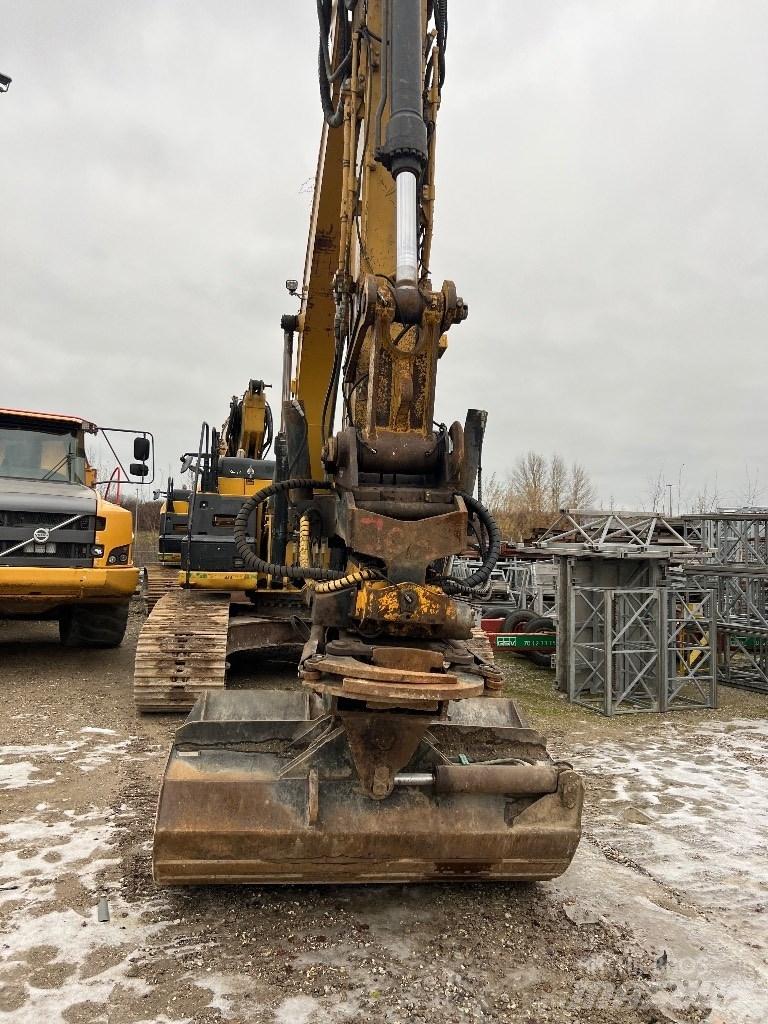 CAT 324 EL Telakaivukoneet