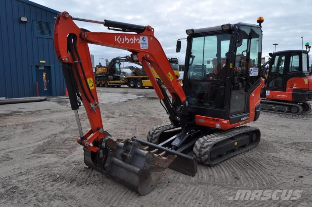 Kubota KX 027-4 Minikaivukoneet < 7t