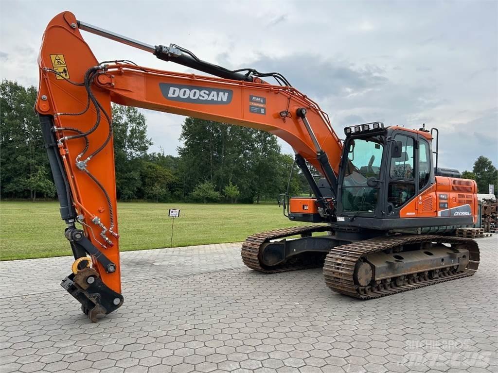 Doosan DX225LC-5 Telakaivukoneet