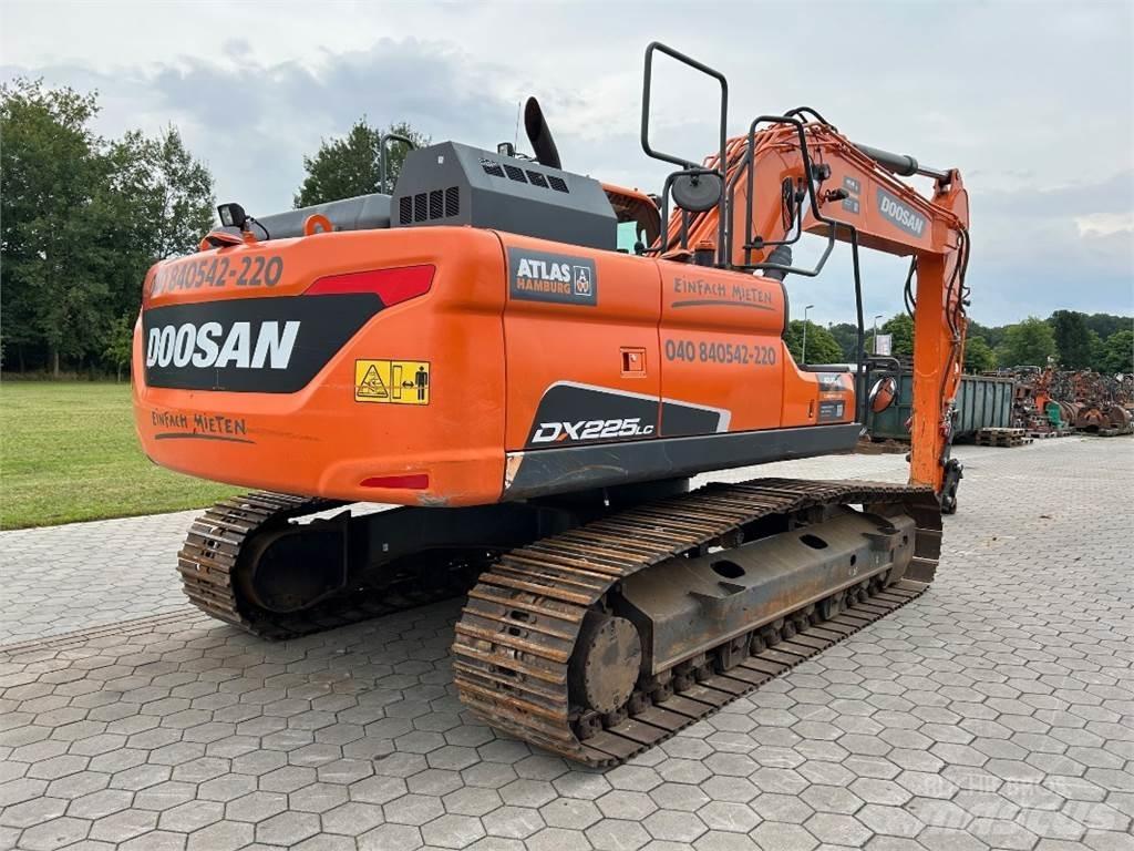 Doosan DX225LC-5 Telakaivukoneet