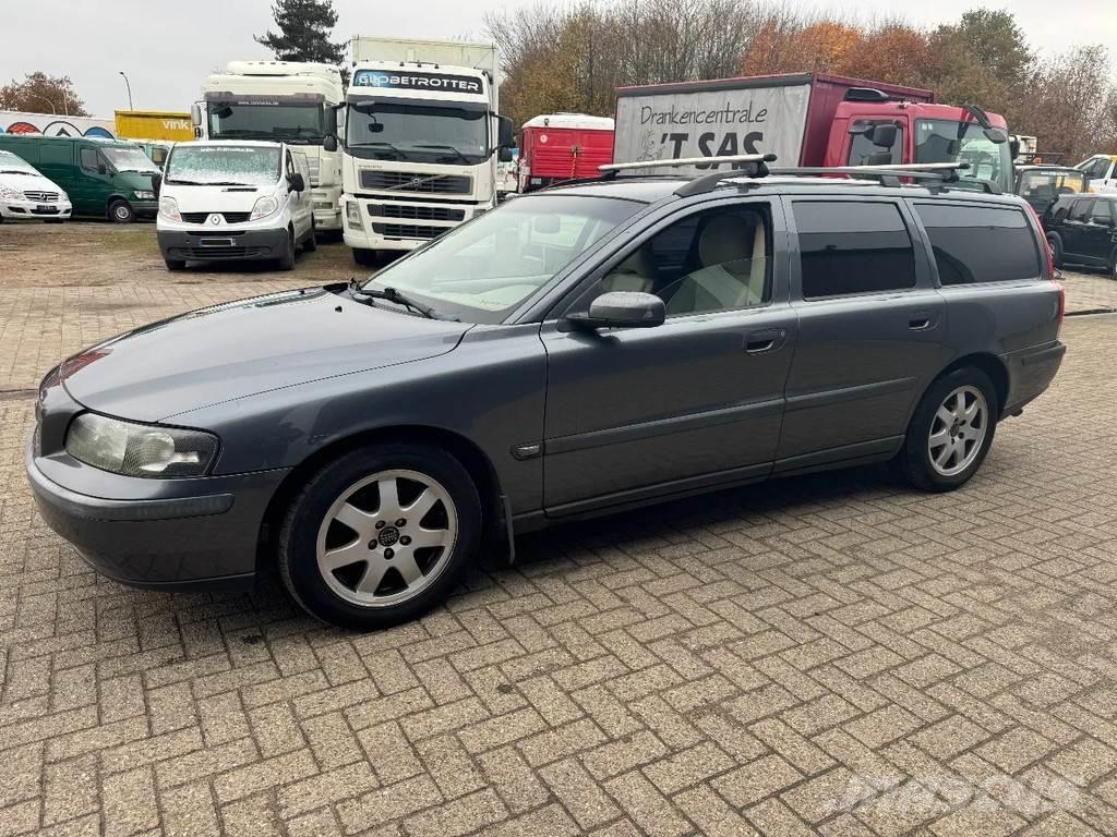 Volvo V70 V70 Henkilöautot