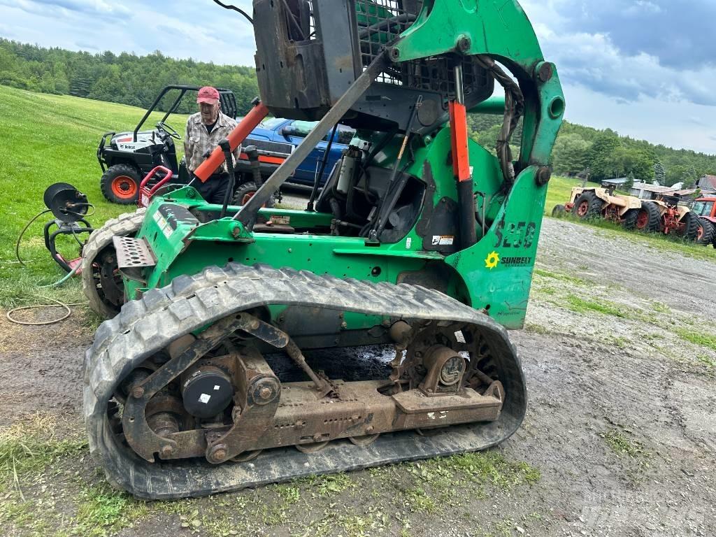 Bobcat S250 Liukuohjatut kuormaajat