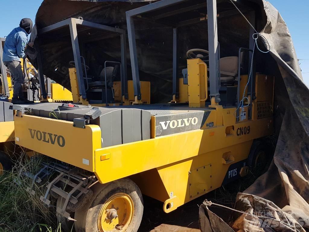 Volvo PT 125 Kumipyöräjyrät