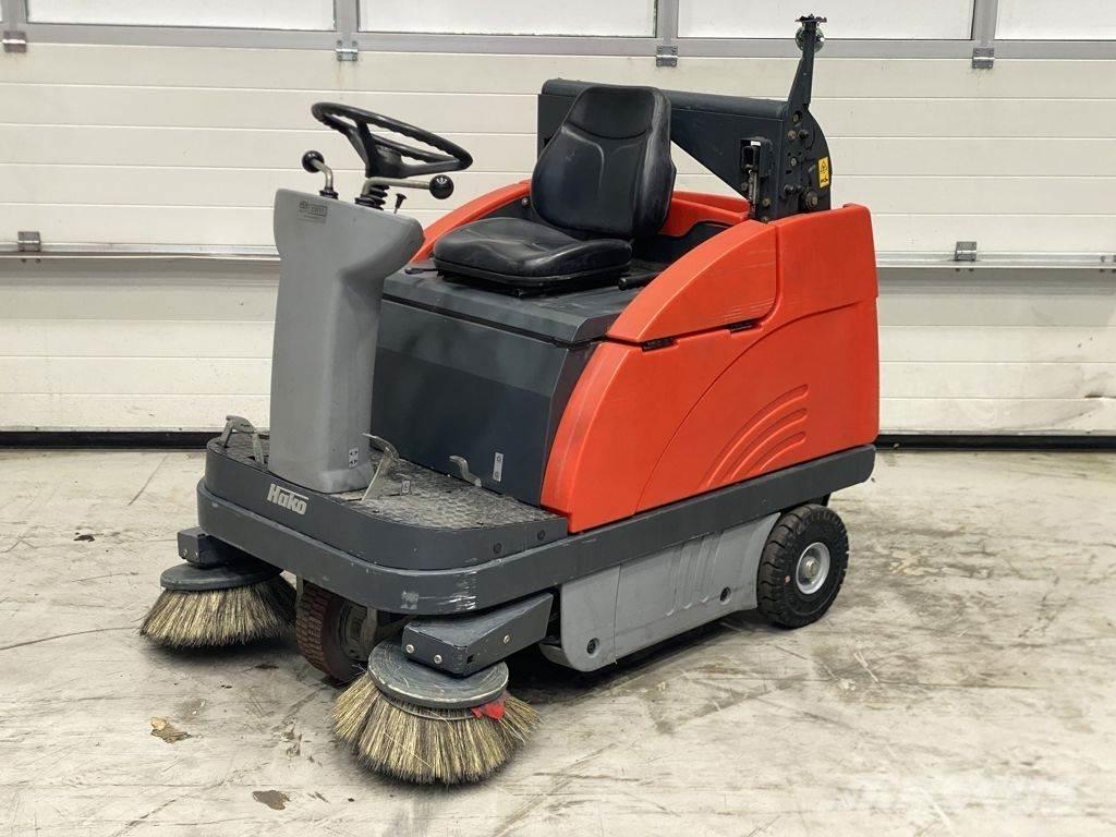 Hako B980 Pesu- ja lakaisukoneet