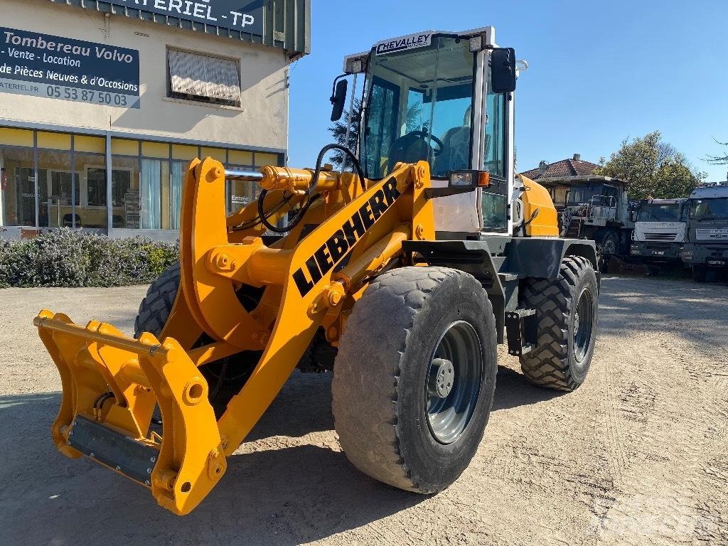 Liebherr L514 Pyöräkuormaajat