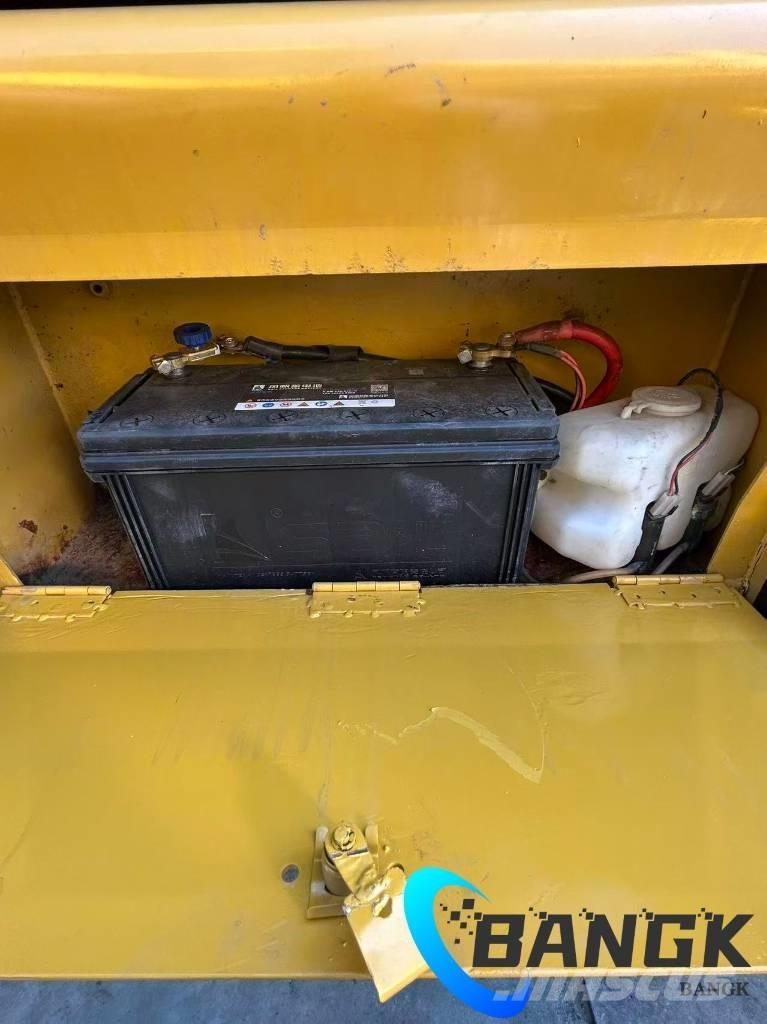 CAT 420 F Pyöräkaivukoneet