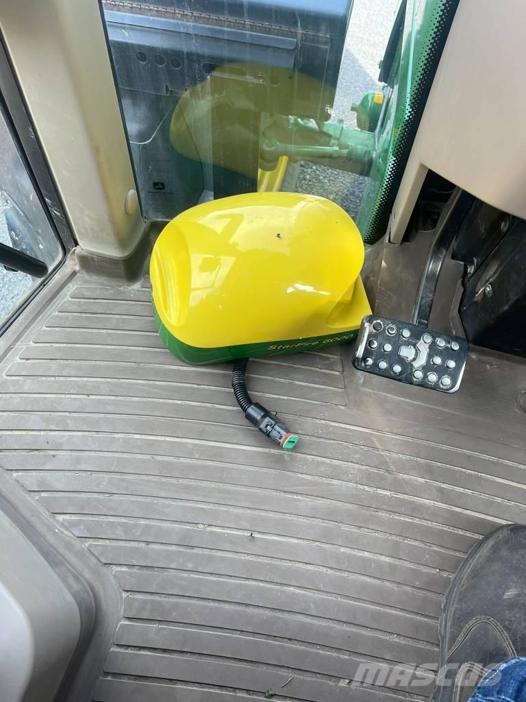 John Deere 6195 M Traktorit