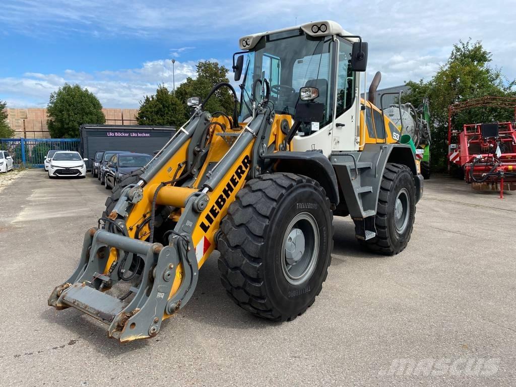 Liebherr L 538 Pyöräkuormaajat