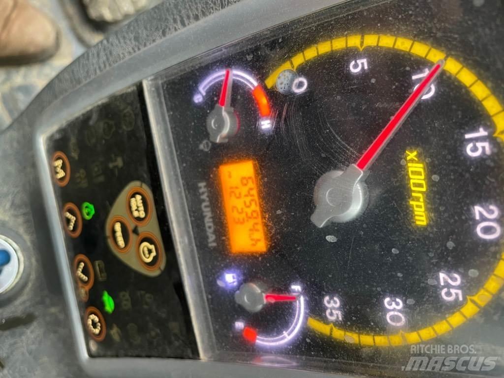 Hyundai R80CR-9 Midikaivukoneet 7t - 12t