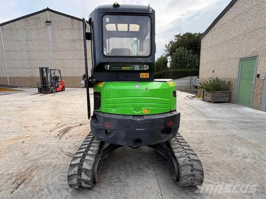 Kubota U35-3 Minikaivukoneet < 7t