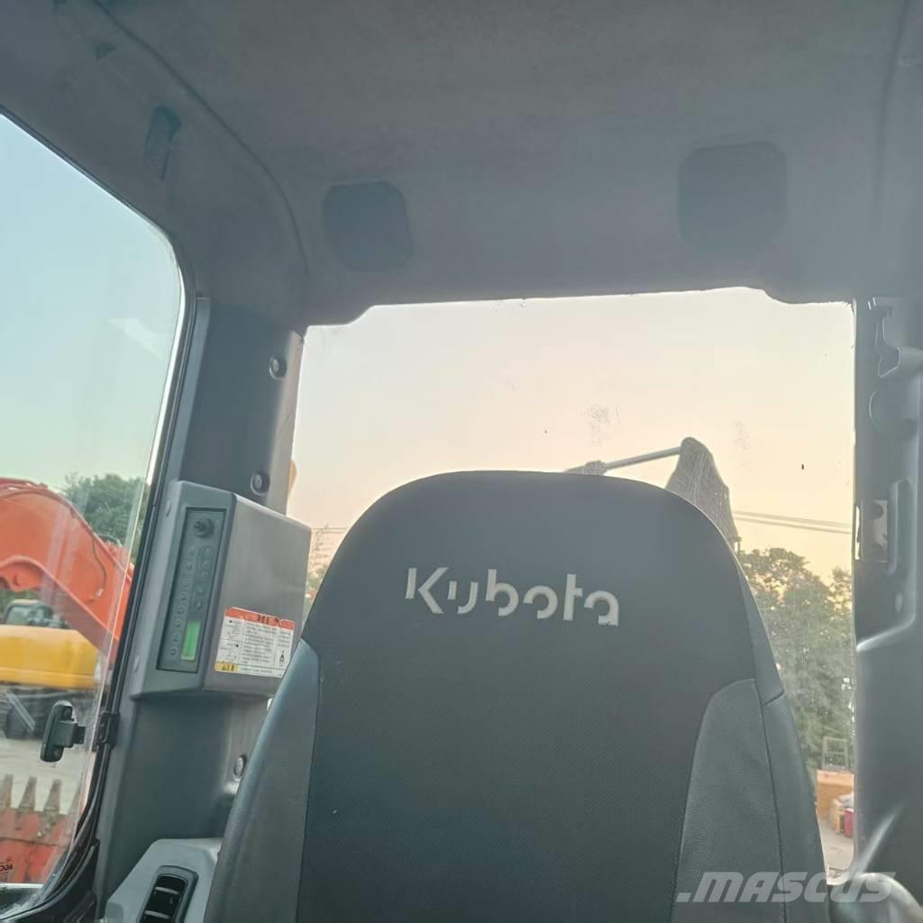 Kubota KX 165 Minikaivukoneet < 7t