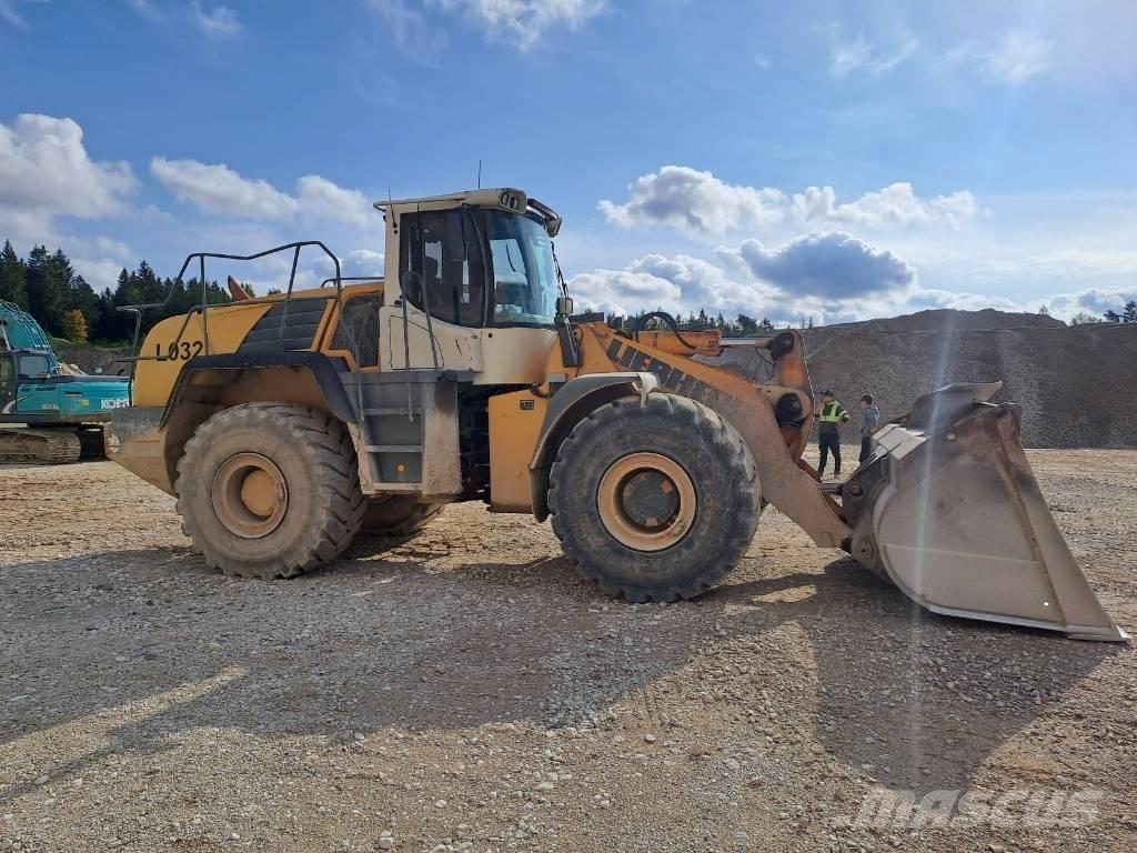 Liebherr L 580 Pyöräkuormaajat