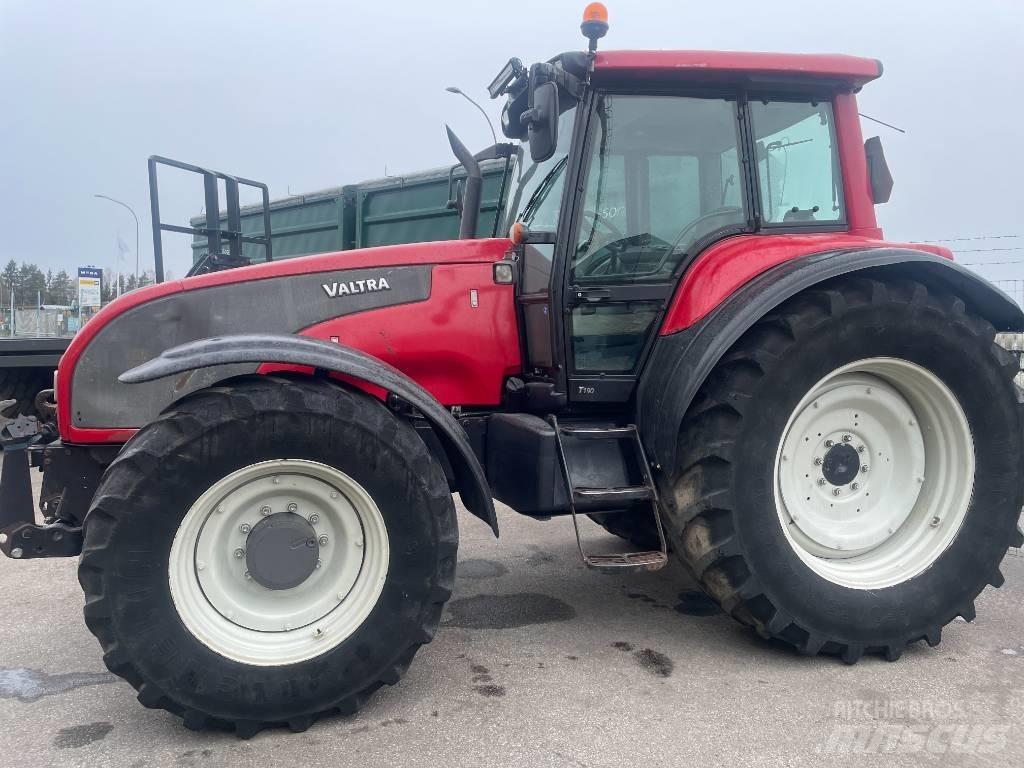Valtra T 190 Traktorit