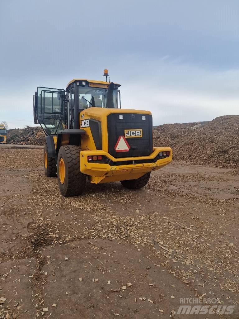 JCB 427 HT Pyöräkuormaajat