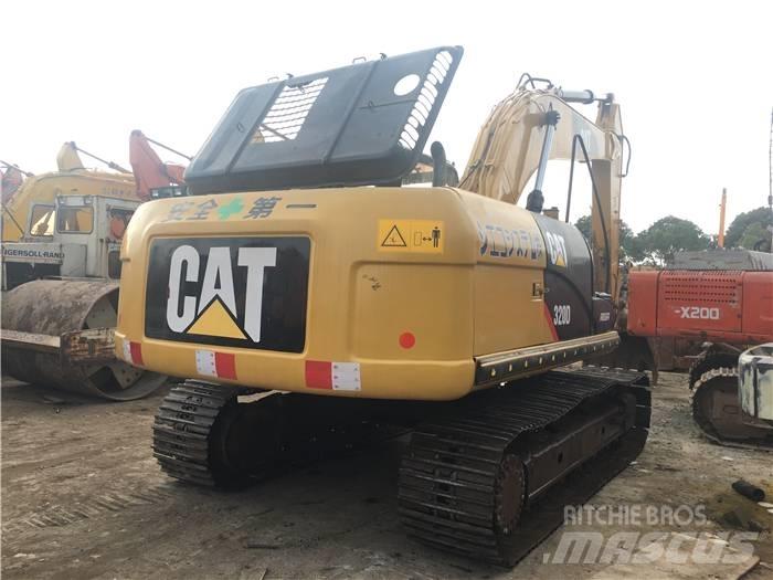 CAT 320 D Telakaivukoneet