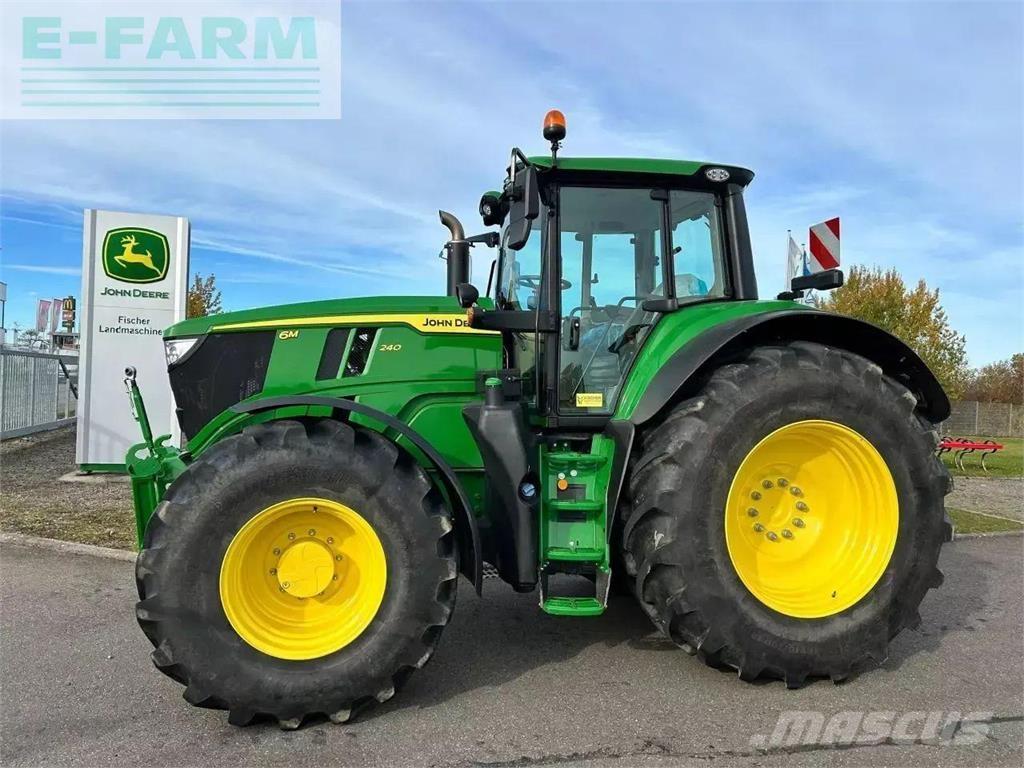John Deere 6m 240 Traktorit