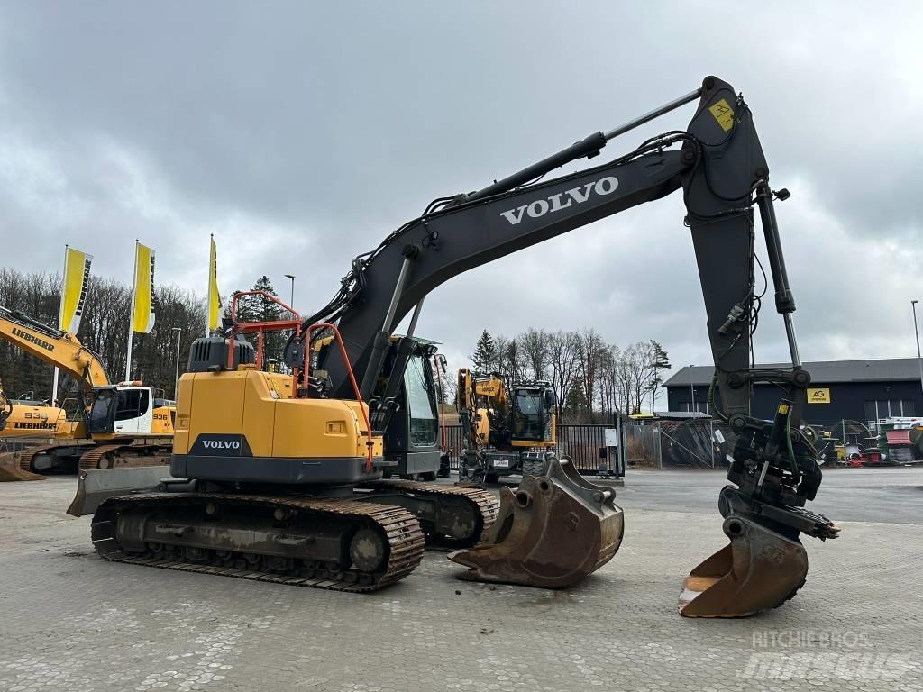 Volvo ECR 235 E LC Telakaivukoneet