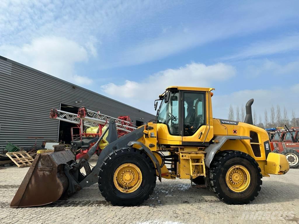 Volvo L90G Pyöräkuormaajat