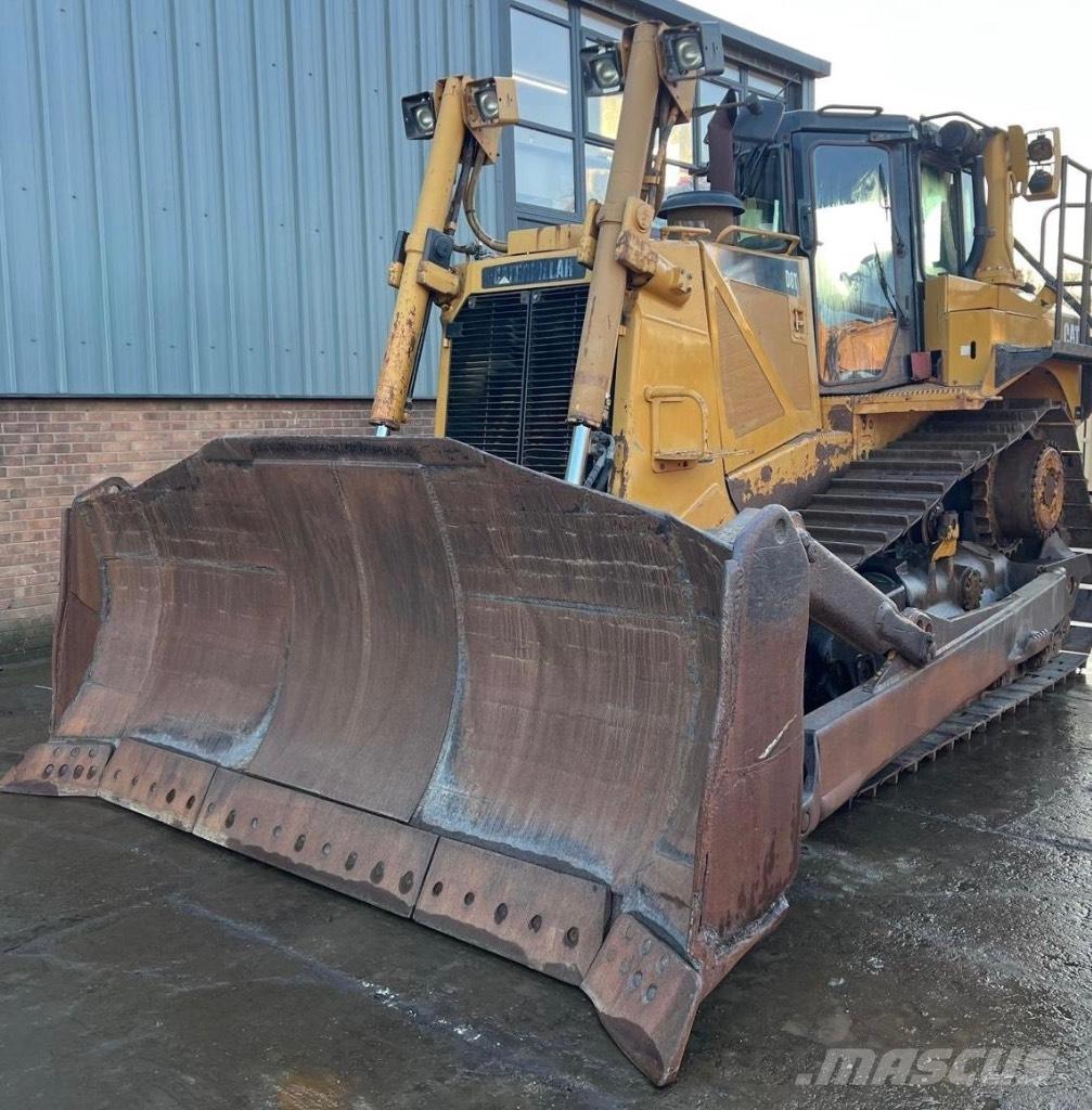 CAT D 8 T Telaketjupuskutraktorit