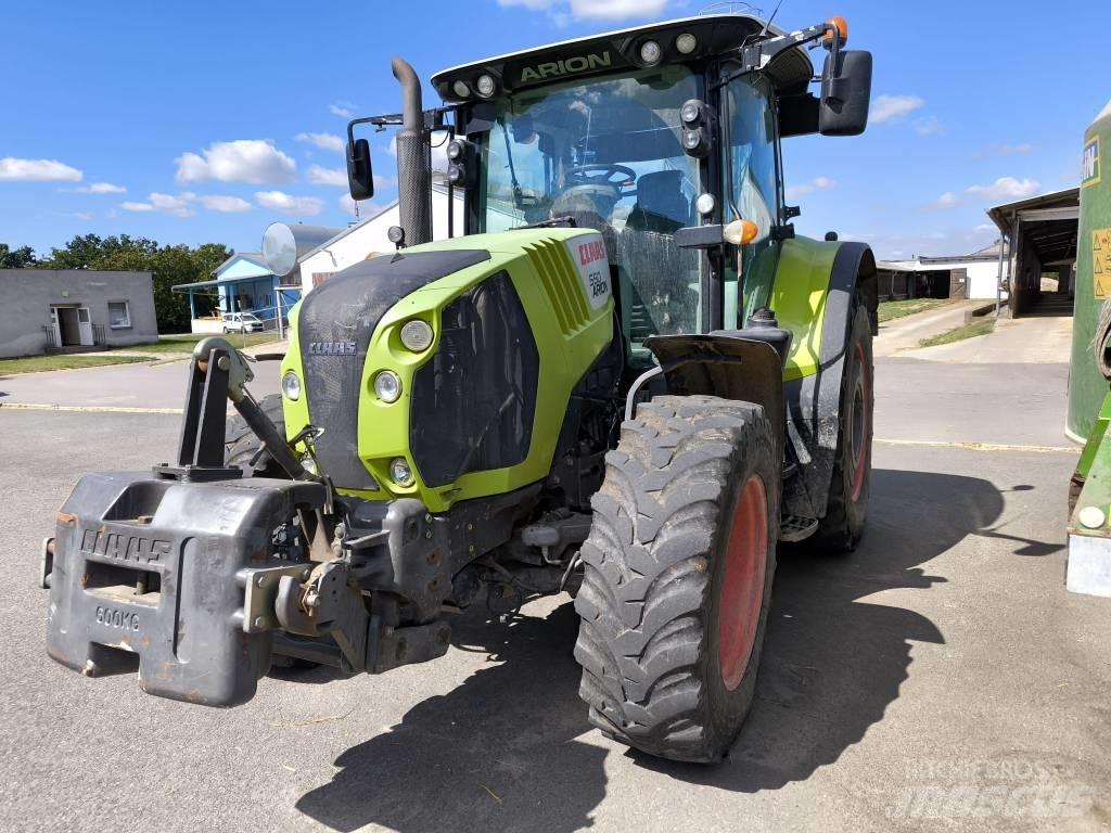 CLAAS Arion 550 Traktorit