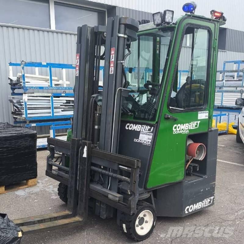 Combilift CB 2500 Nelitietrukit
