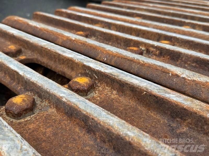 Volvo EC 300 ENL Telakaivukoneet