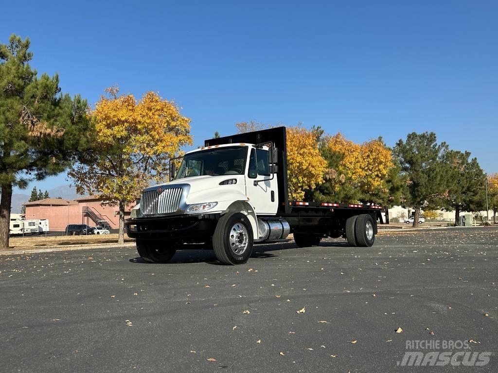 International 4300 Lava-kuorma-autot