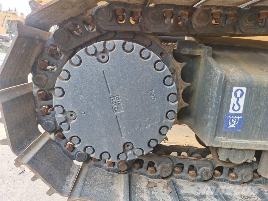 Komatsu PC 220-7 Telakaivukoneet