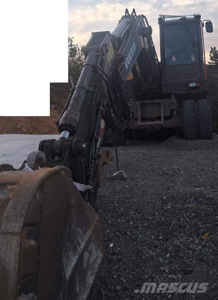 Volvo EW140E Pyöräkaivukoneet